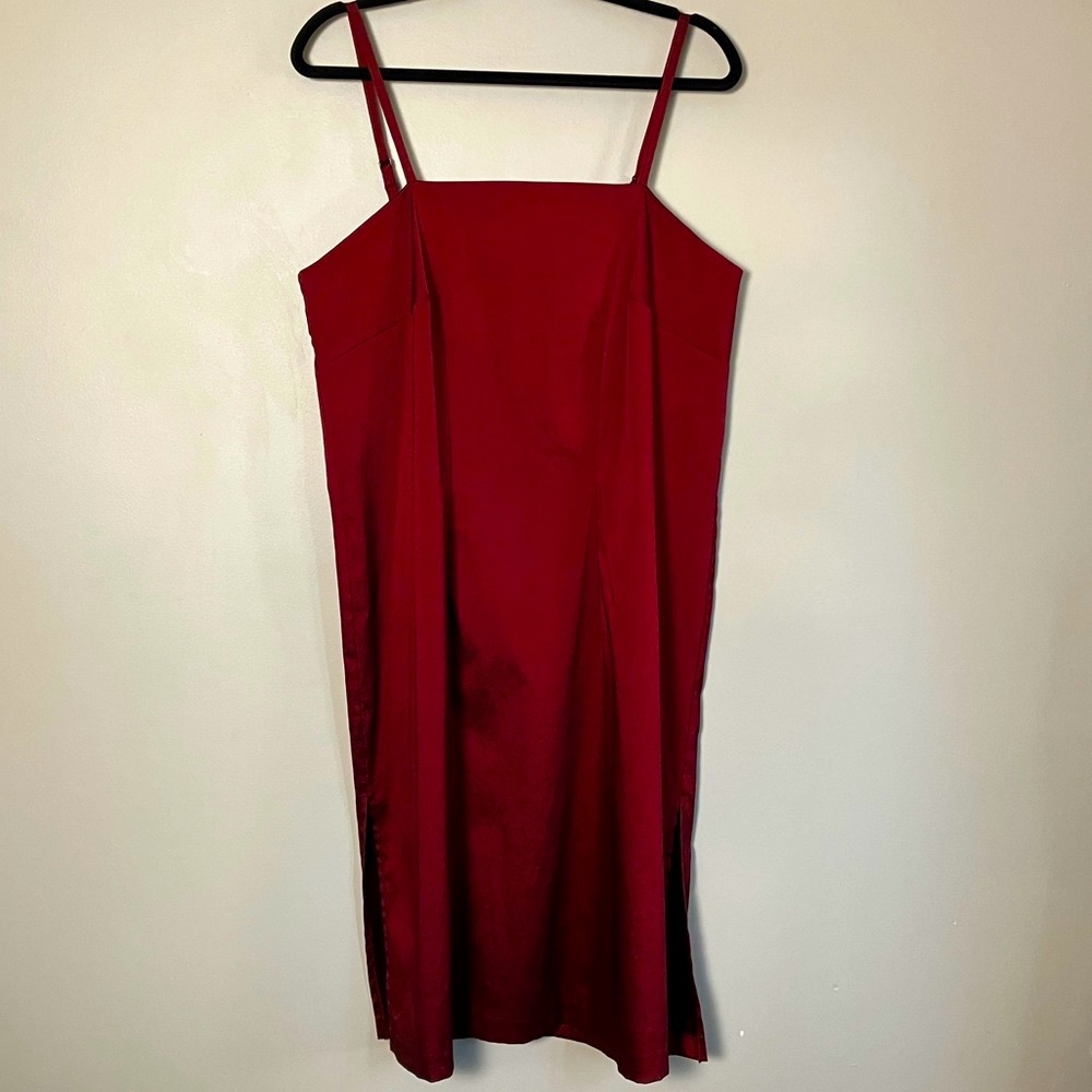 One Love dress midi spaghetti strap red